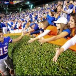 Praise lauded on Tebow prior to home finale
