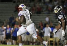 Florida gains commitment from massive three-star defensive tackle
