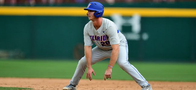 No. 1 Florida Gators baseball sweeps its way into the Super Regionals