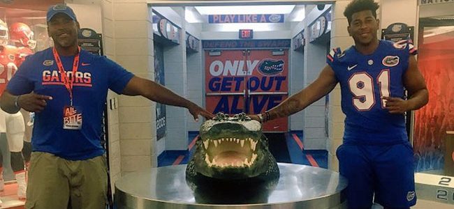 Three-star 2018 defensive end commits to Florida