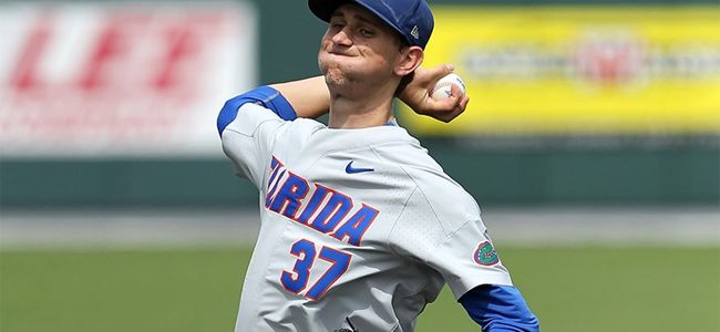 Florida baseball takes down Texas to advance in 2018 College World Series