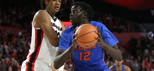 Florida basketball: Dontay Bassett, Gorjok Gak enter transfer portal as players weigh options