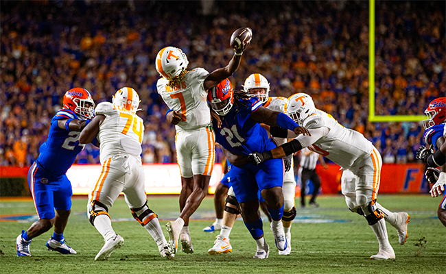 Florida vs. Tennessee: Tons of former Gators react as The Swamp erupts after upset of No. 11 Vols | OnlyGators.com: Florida Gators news, analysis, schedules and scores